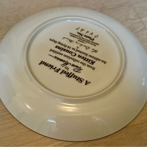 Limited Edition “A Stuffed Friend” Cat Plate by Ruane Manning | The Danbury Mint - Picture 14 of 16